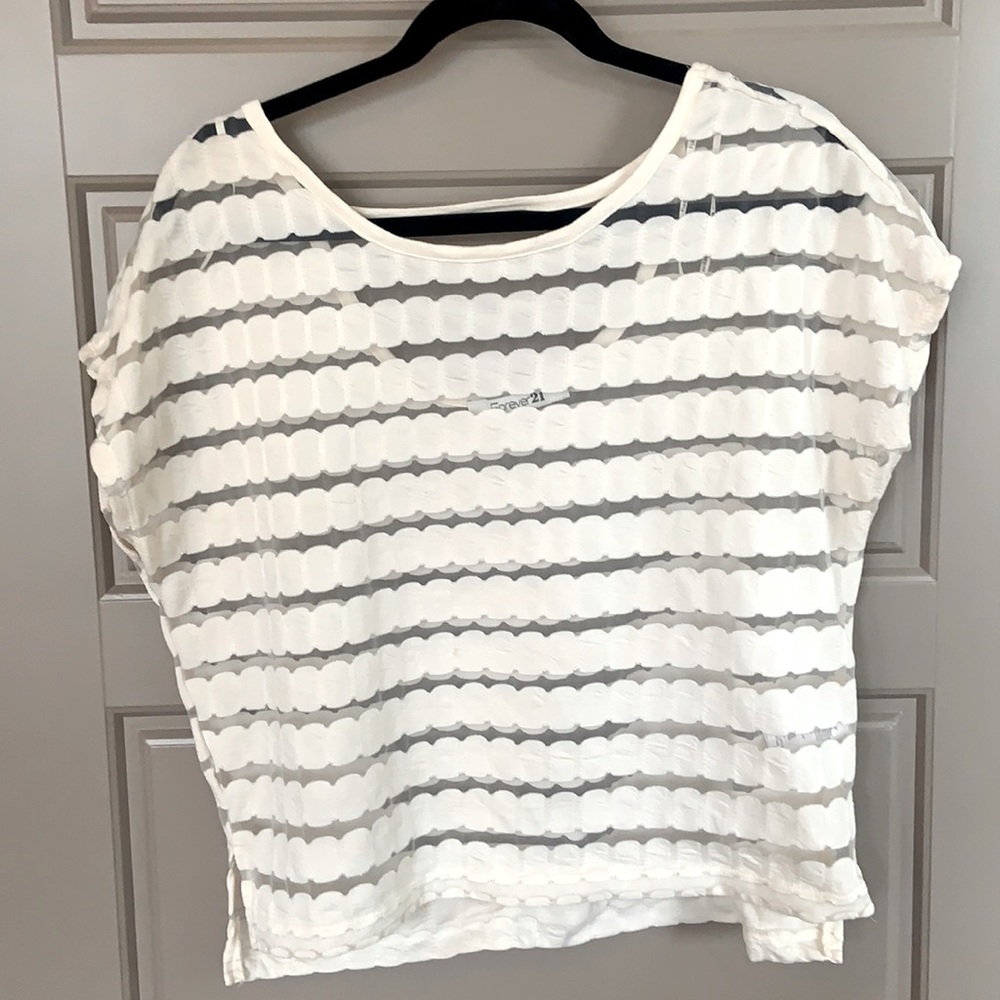 Forever 21 Cropped Shirt
